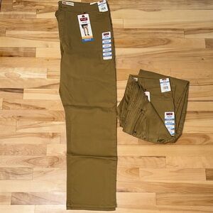 Wrangler Men's Straight Fit Khaki Pants 40x30 Set of 2 NWT
